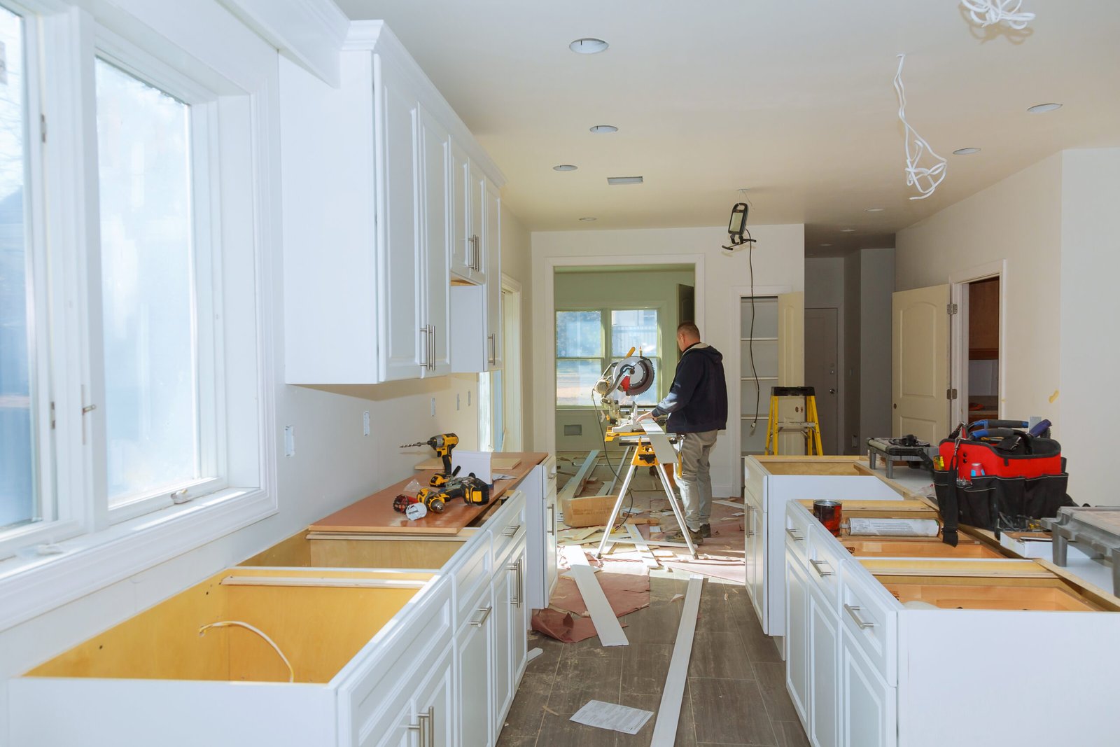 KITCHEN REMODELING